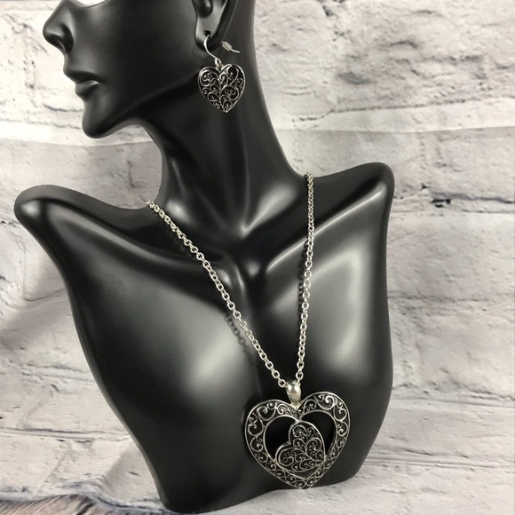 FASHION JEWELRY - Picture 13 of 15